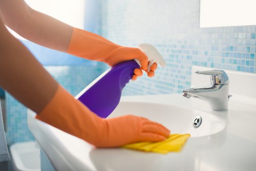 Deep mattress cleaning process for allergen removal
